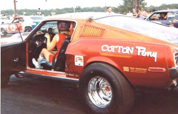 Powder Puff Racing and Miss Universe of Drag Racing – Raceway Hussy